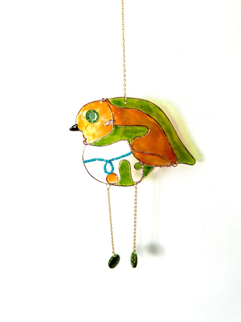 Finish wire resin bird suncatcher